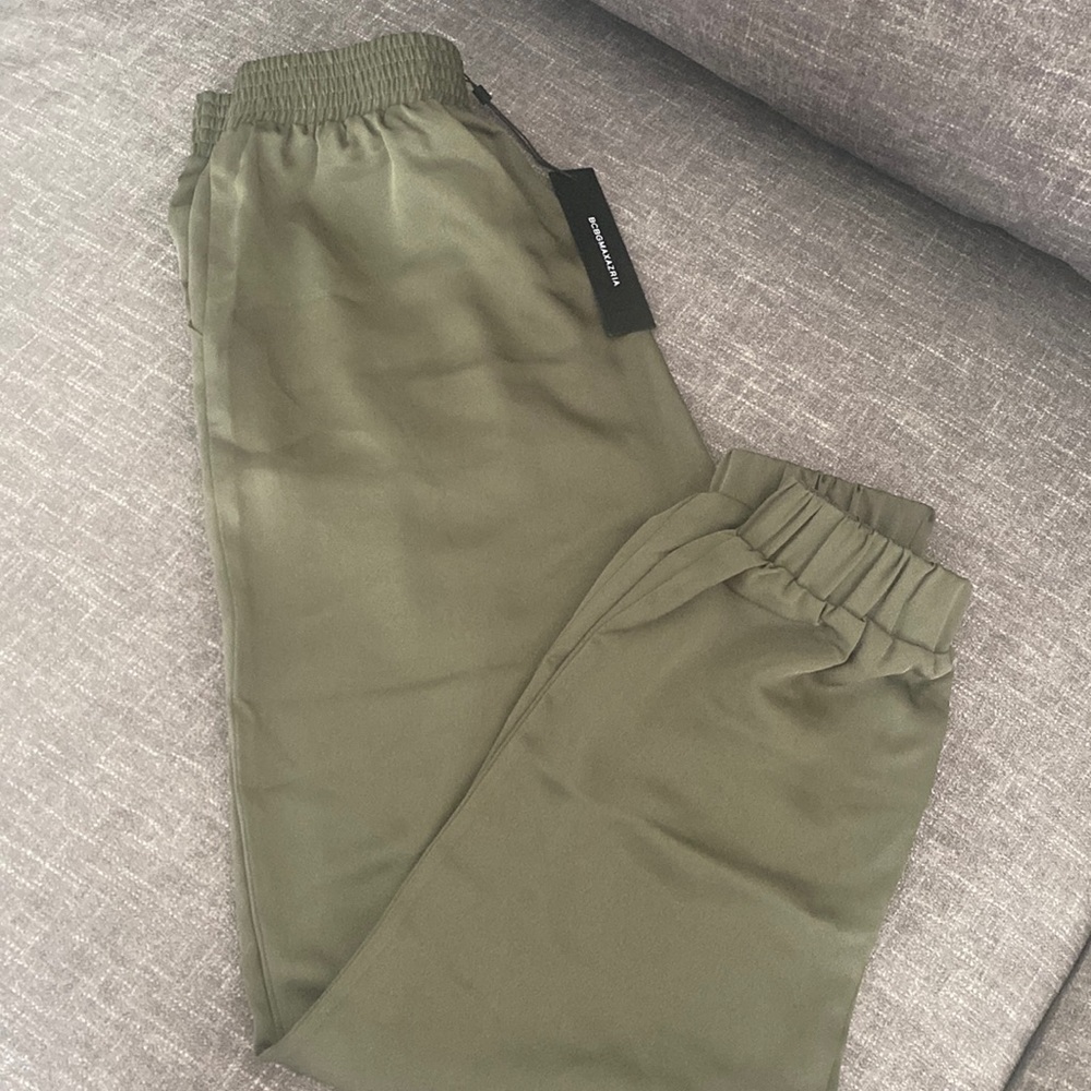 NEW BCBG Maxazria satiny feel joggers!
